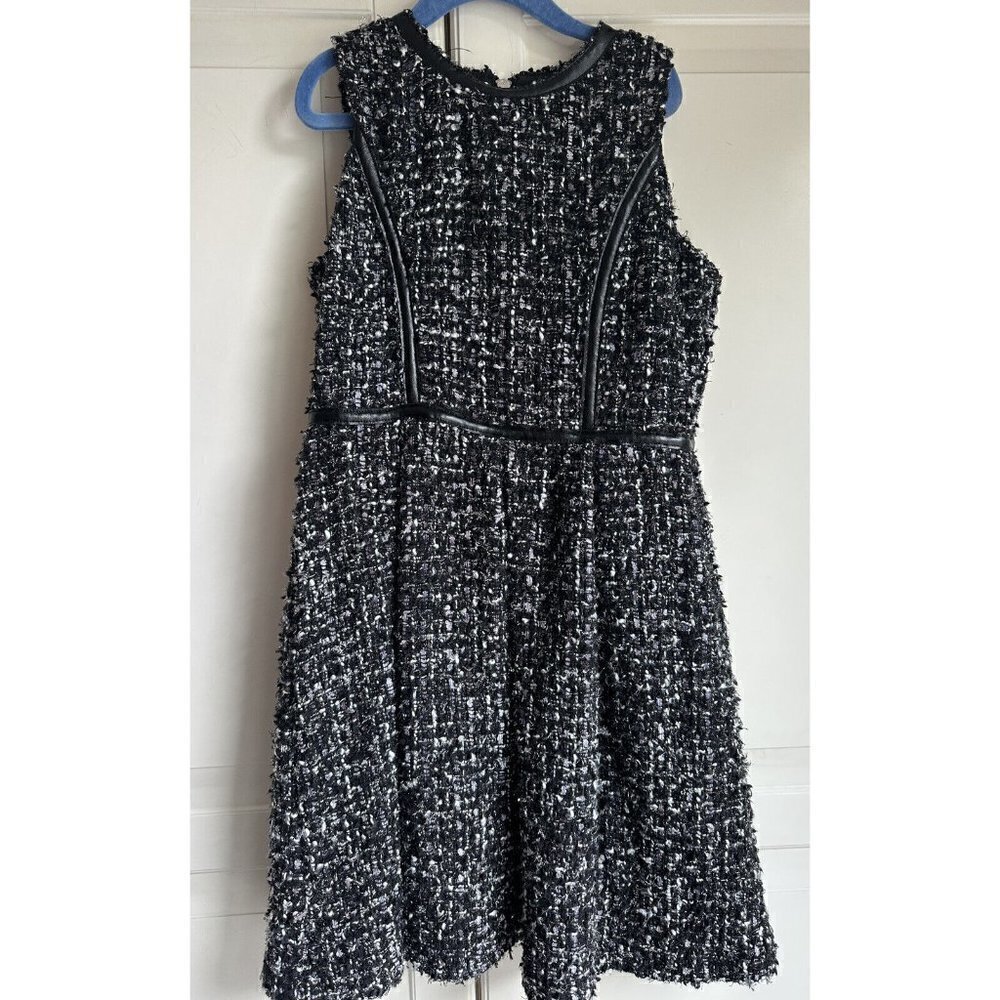 Lavender US Angels Girls 10 Sleeveless Black Textured Dress New